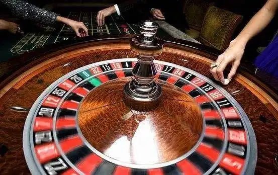 spinph8 slot game categories displayed on mobile browser for Filipino players